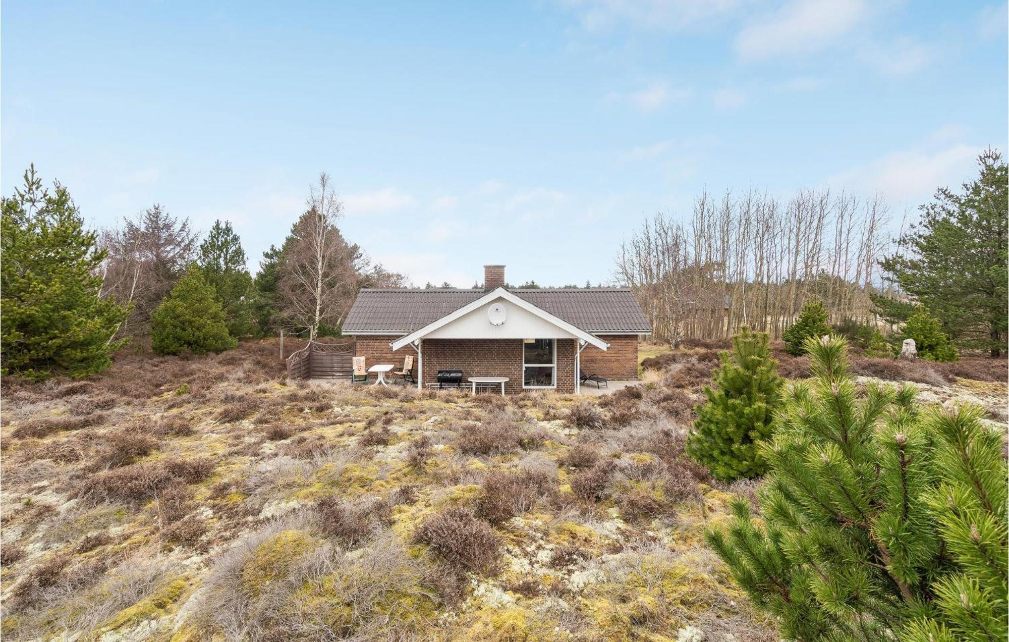 Cozy Home In Romo With Kitchen Tagholm Eksteriør bilde
