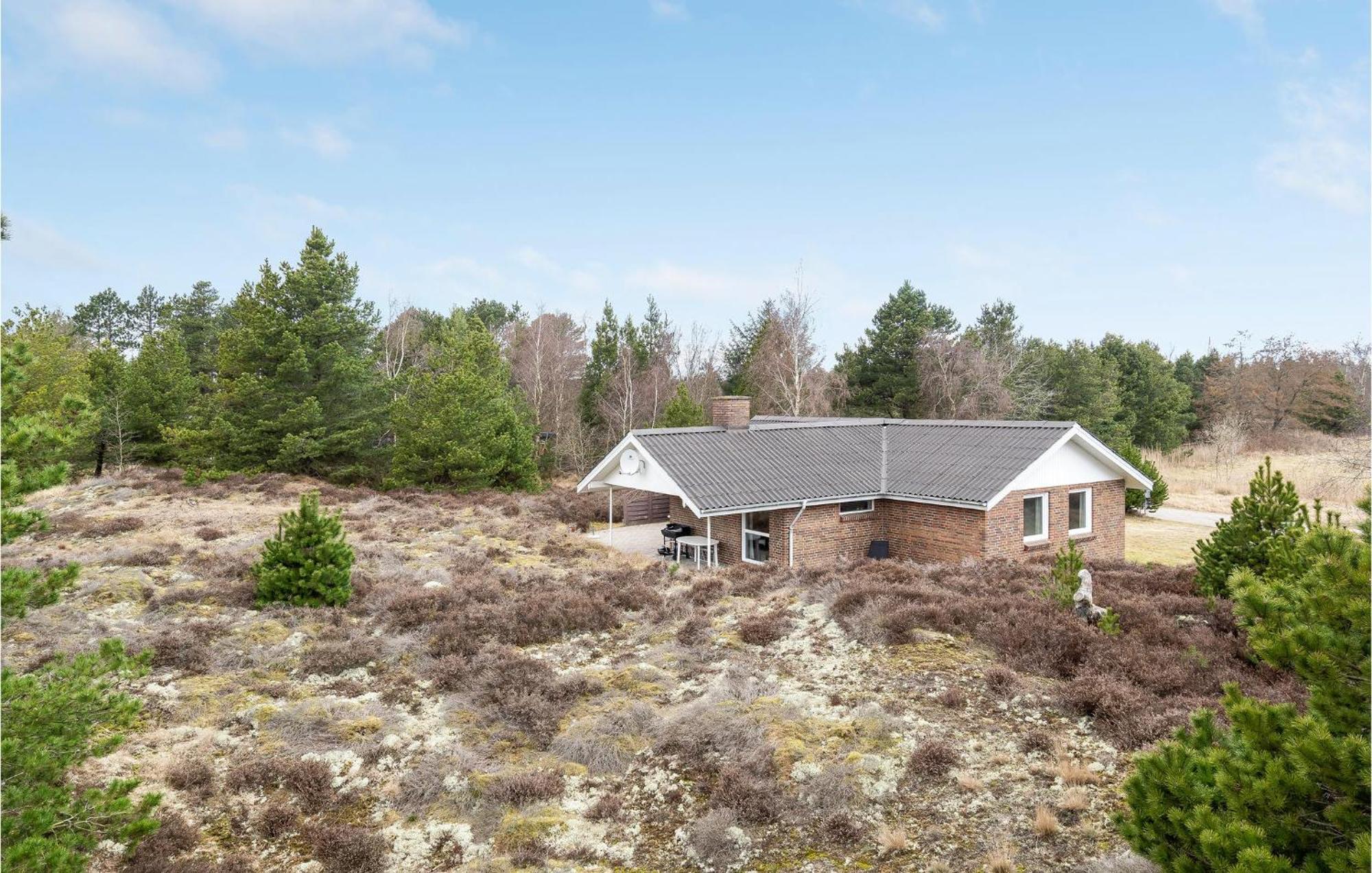 Cozy Home In Romo With Kitchen Tagholm Eksteriør bilde